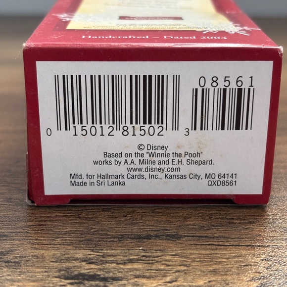 NIB VINTAGE The Winning Bounce TIGGER BASKETBALL Hallmark Ornament Winnie 2004 - Picture 5 of 10